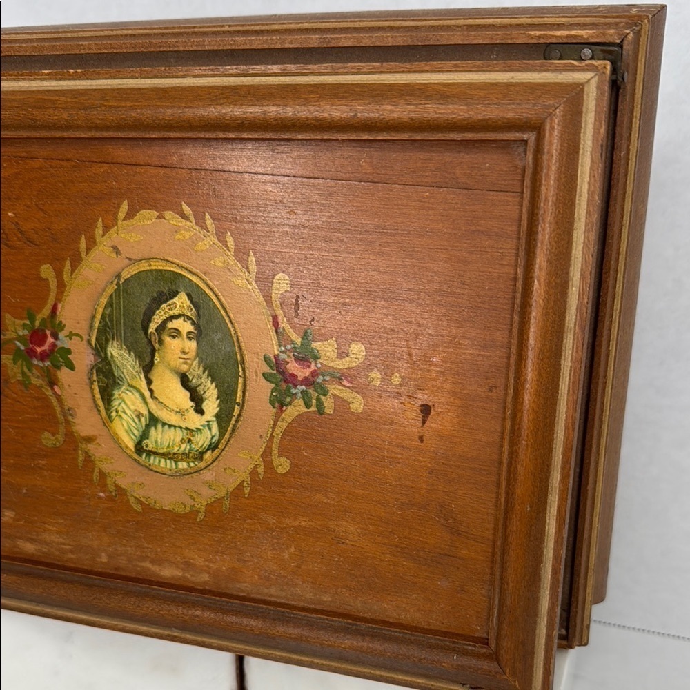 Antique English Victorian Hand Painted Wooden Jewelry Vanity Box - Picture 3 of 13